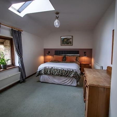 The Wheelhouse At Hewish Mill Villa Bittadon Exterior photo