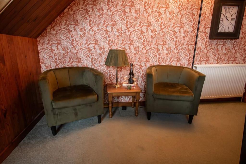 The Wheelhouse At Hewish Mill Villa Bittadon Exterior photo